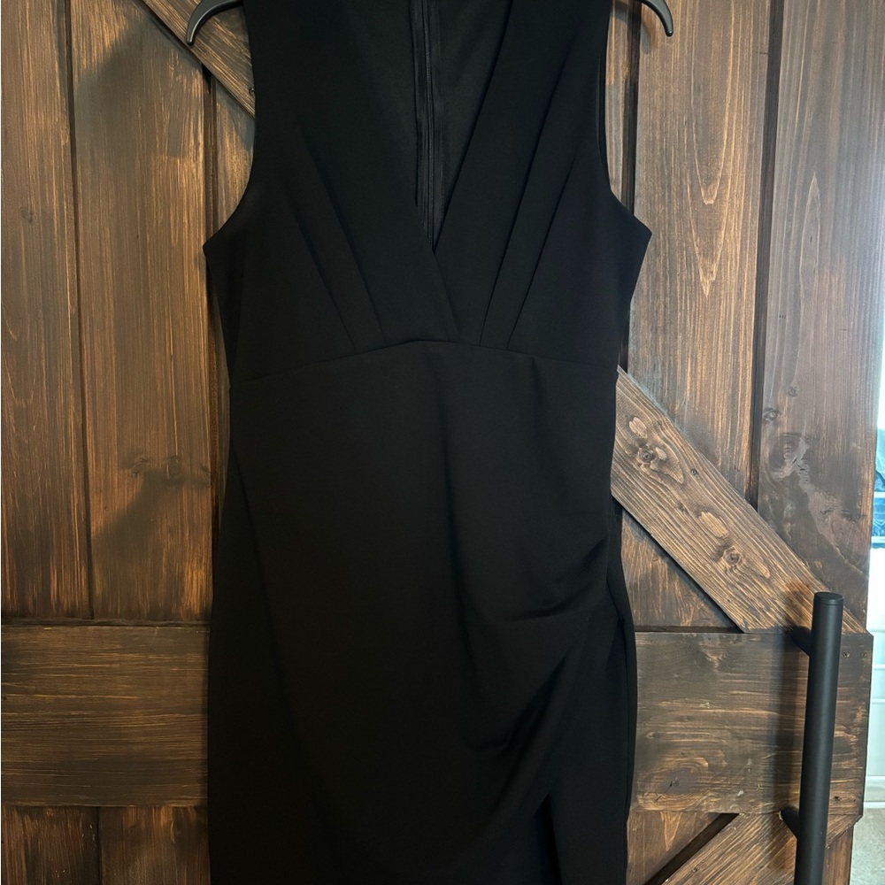 Elegant Black Sleeveless Dress